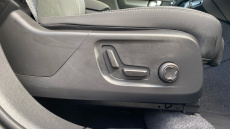 Volvo XC40 2.0 B3P Plus Dark 5dr Auto Petrol Estate